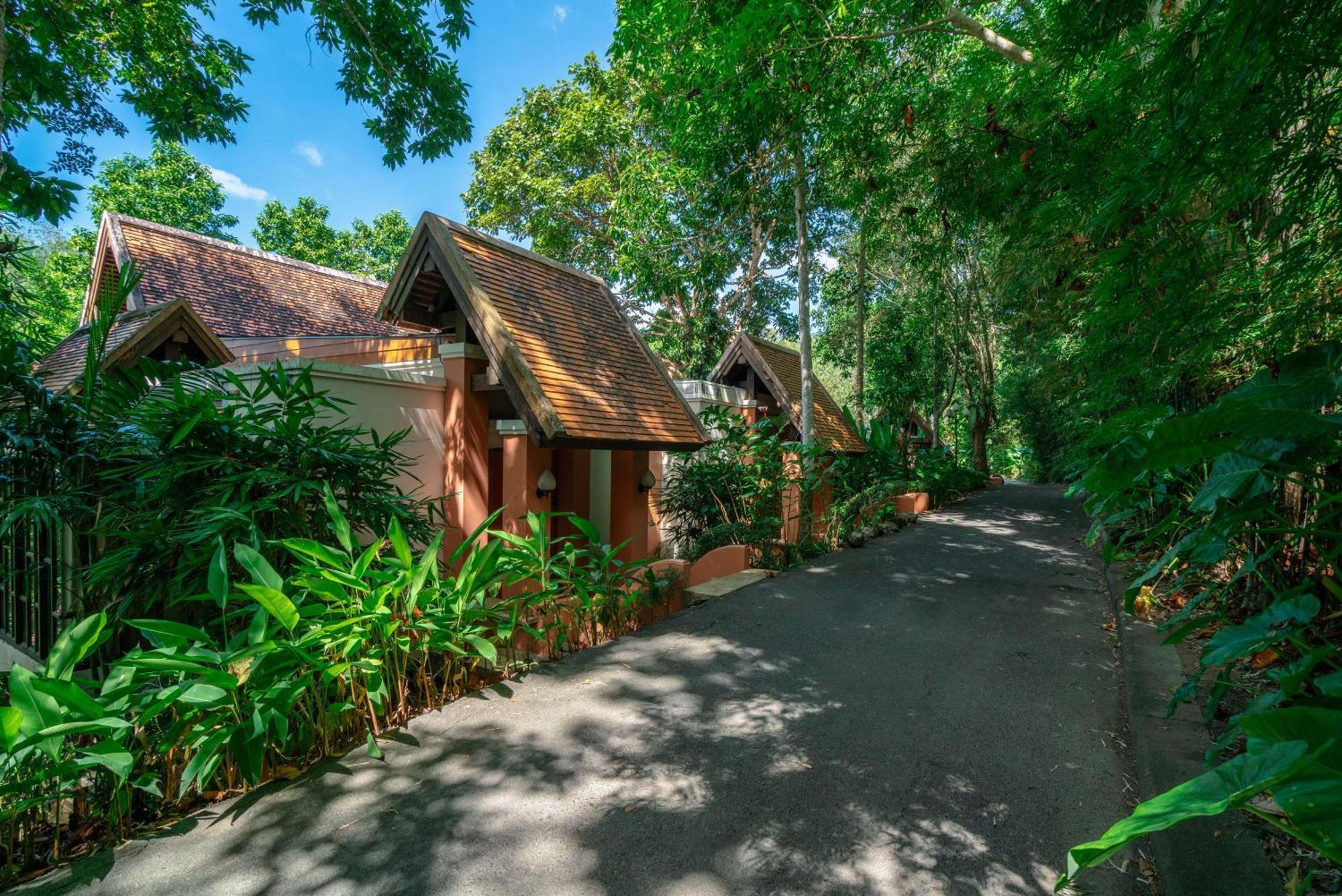 Suuko Villas Phuket Exterior foto